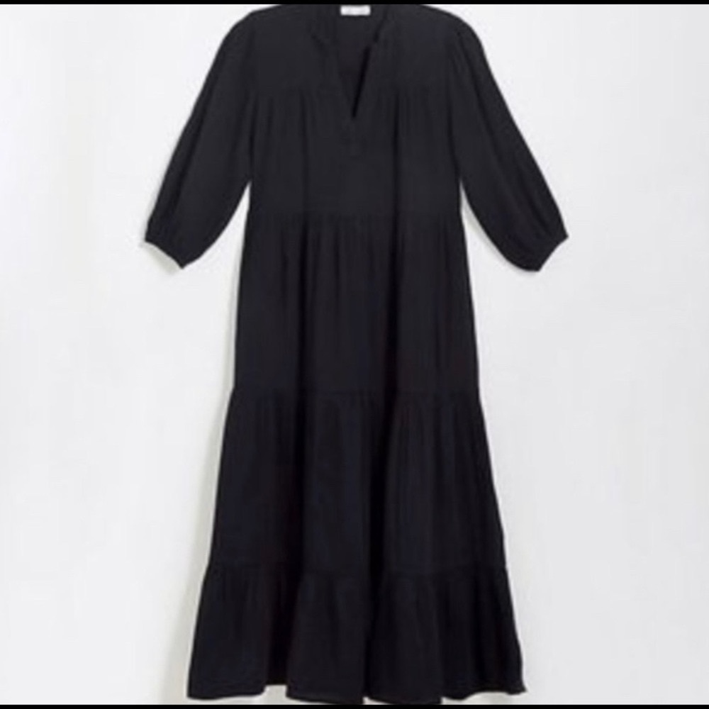 Lou and Grey Tiered Pocket Dress